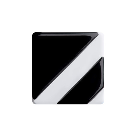 Medium size square shape Metal free earring in Black and white Kosmart - 1