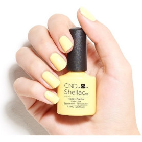 Shellac nail polish - HONEY DARLIN