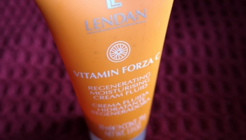 Lendan firmos veido kremas Vitamin Forza C